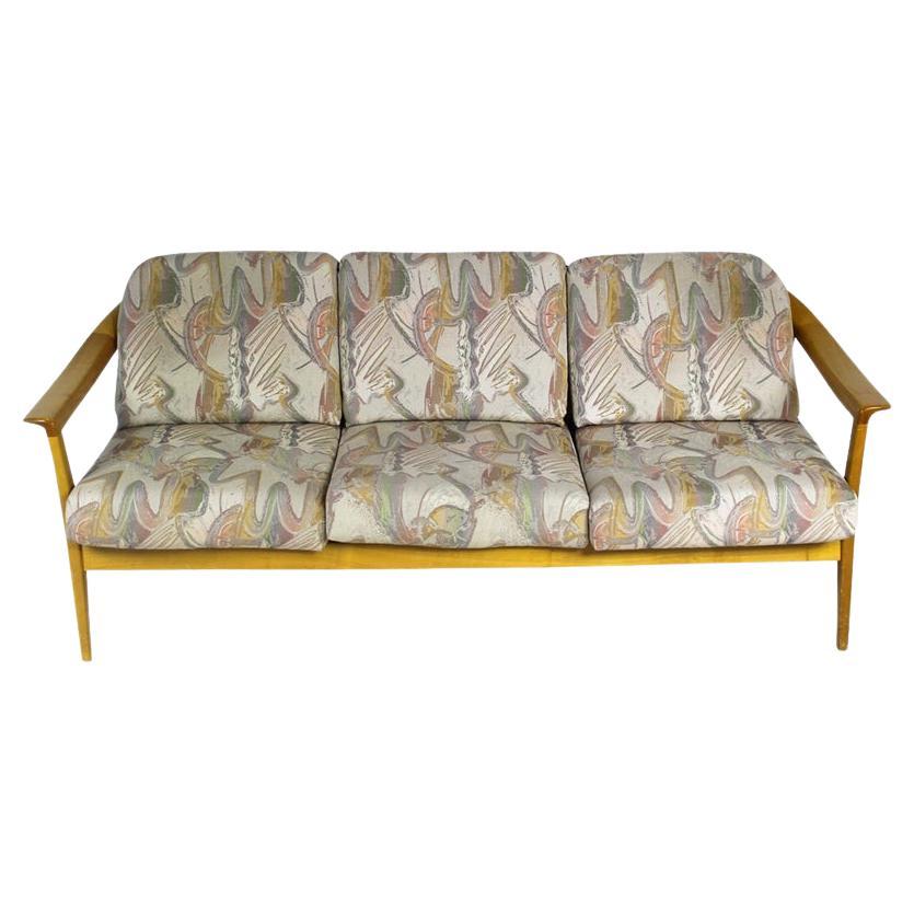 Sofa Knoll, lata 60