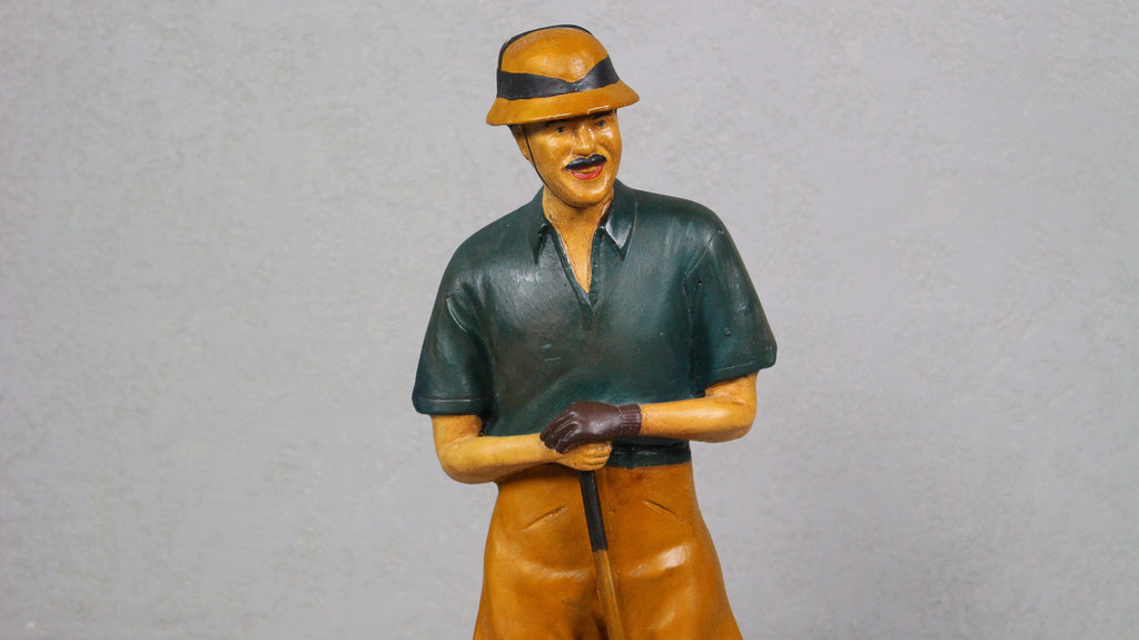 Duża Figura Vintage "Krykieciarz", lata 70