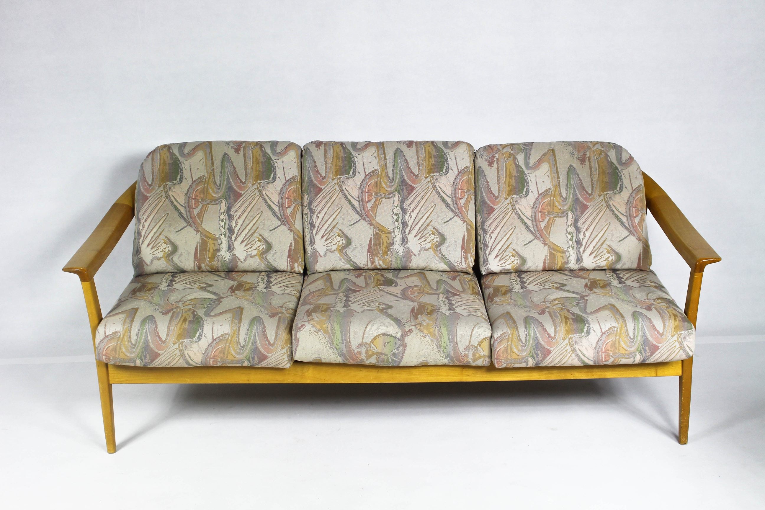 Sofa Knoll, lata 60
