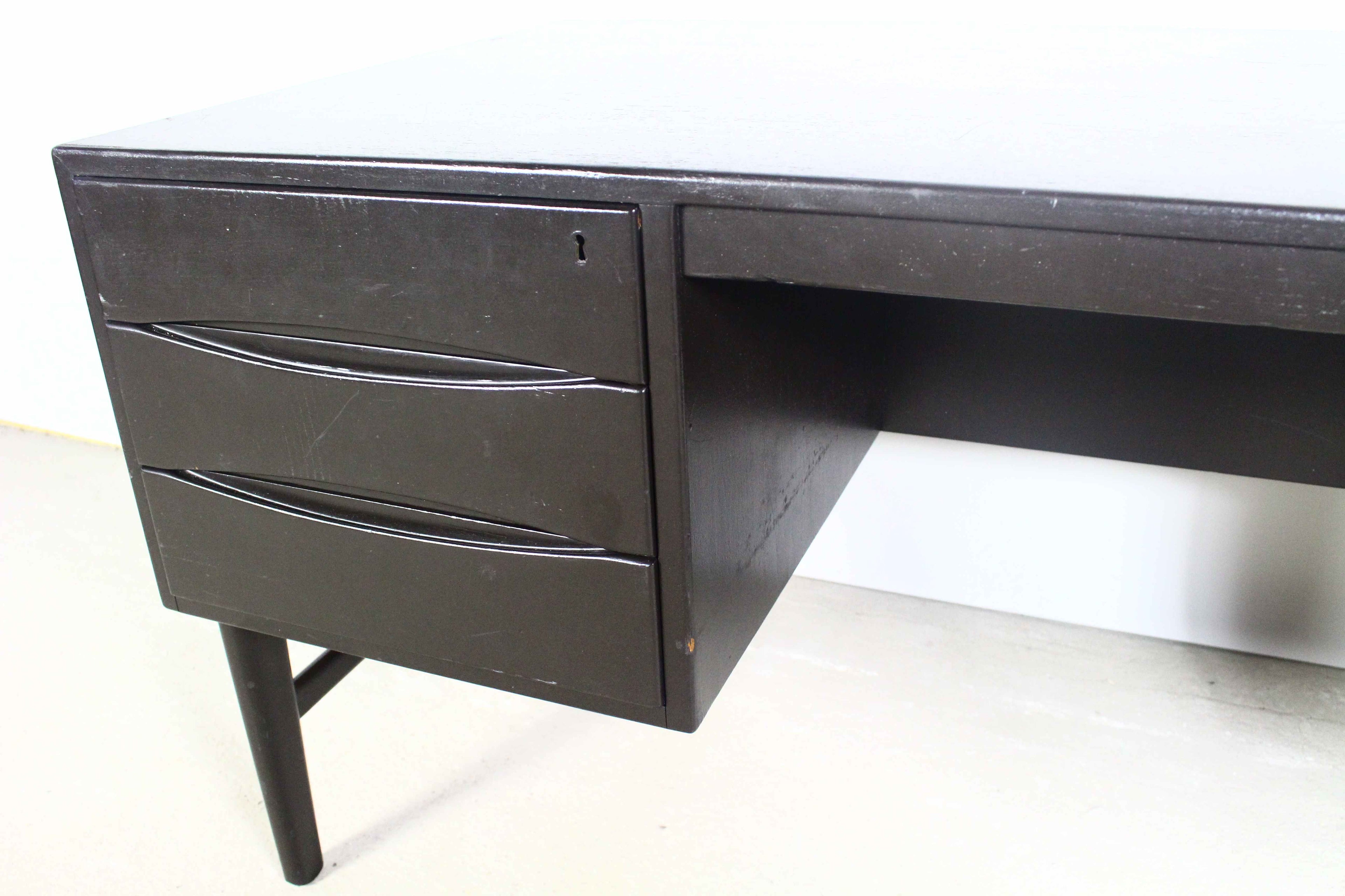 Biurko vintage proj. A. Vodder, lata 60